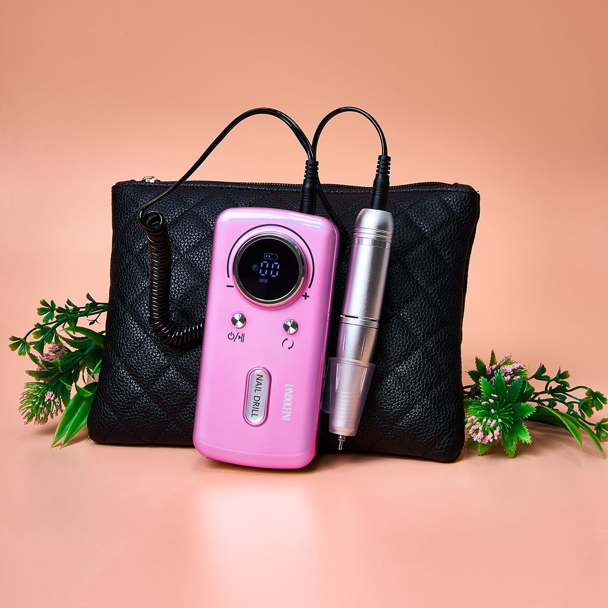 Компактный аппарат для маникюра и педикюра